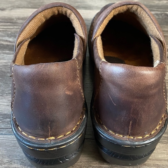 B.O.C Women’s Brown Leather Slip-On Peggy Clogs Size 10 - Picture 2 of 13